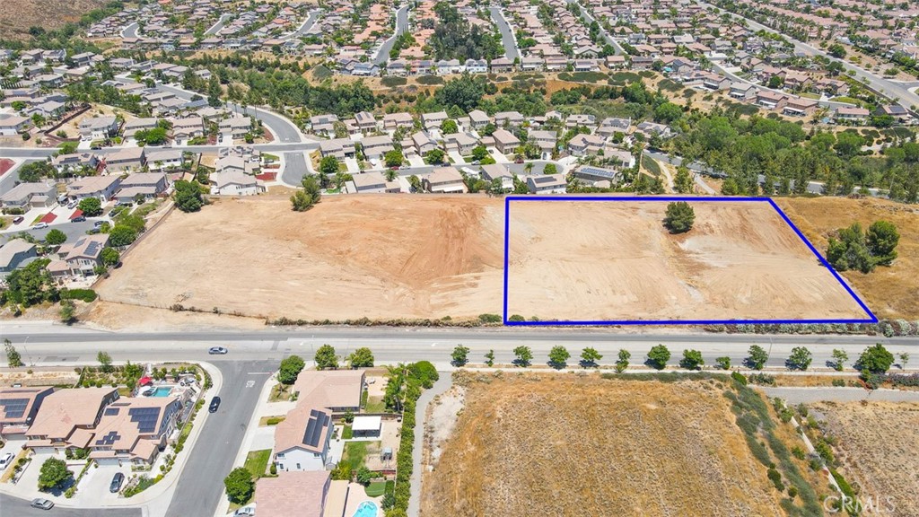 2 Jackson Ave Property Photo 1