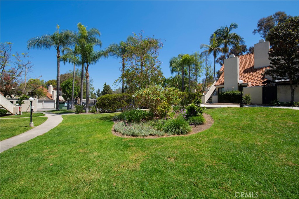 333 N Melrose Drive E Property Photo 25