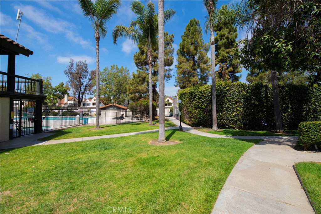 333 N Melrose Drive E Property Photo 26