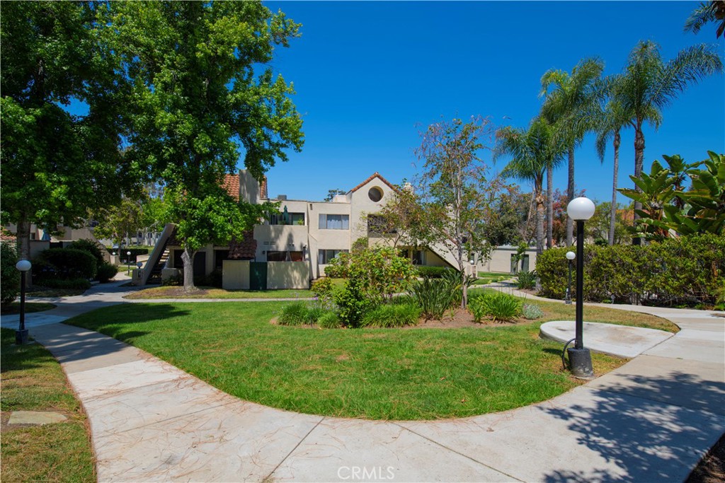 333 N Melrose Drive E Property Photo 27
