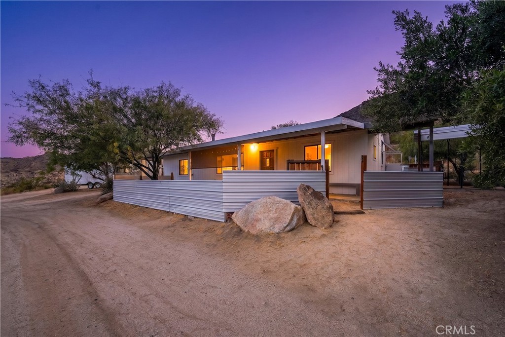 38729 Highway 79 Property Photo 2