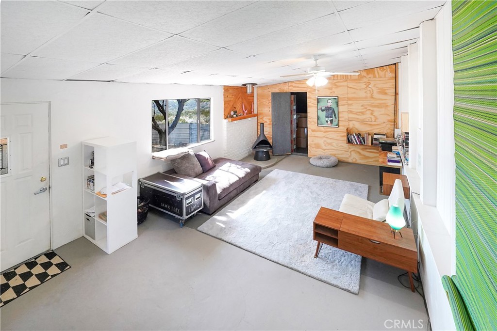 38729 Highway 79 Property Photo 10
