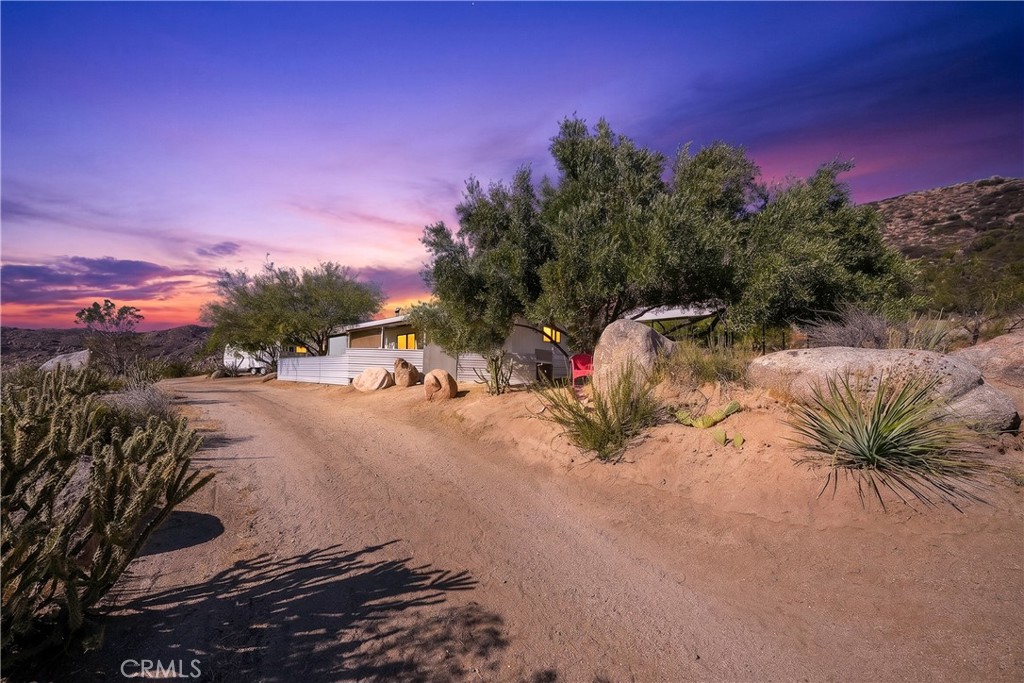 38729 Highway 79 Property Photo 24
