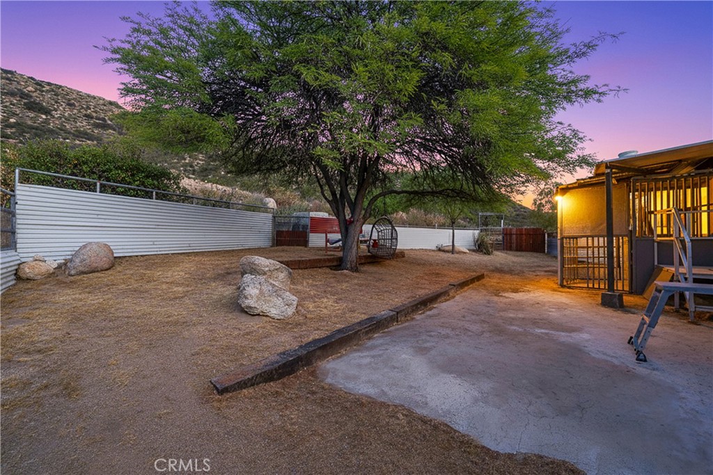 38729 Highway 79 Property Photo 26