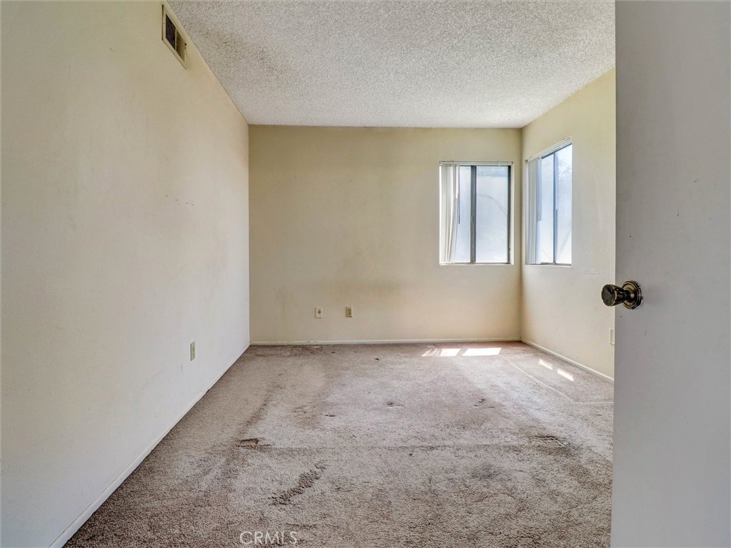 47395 Monroe 120 Property Photo 11