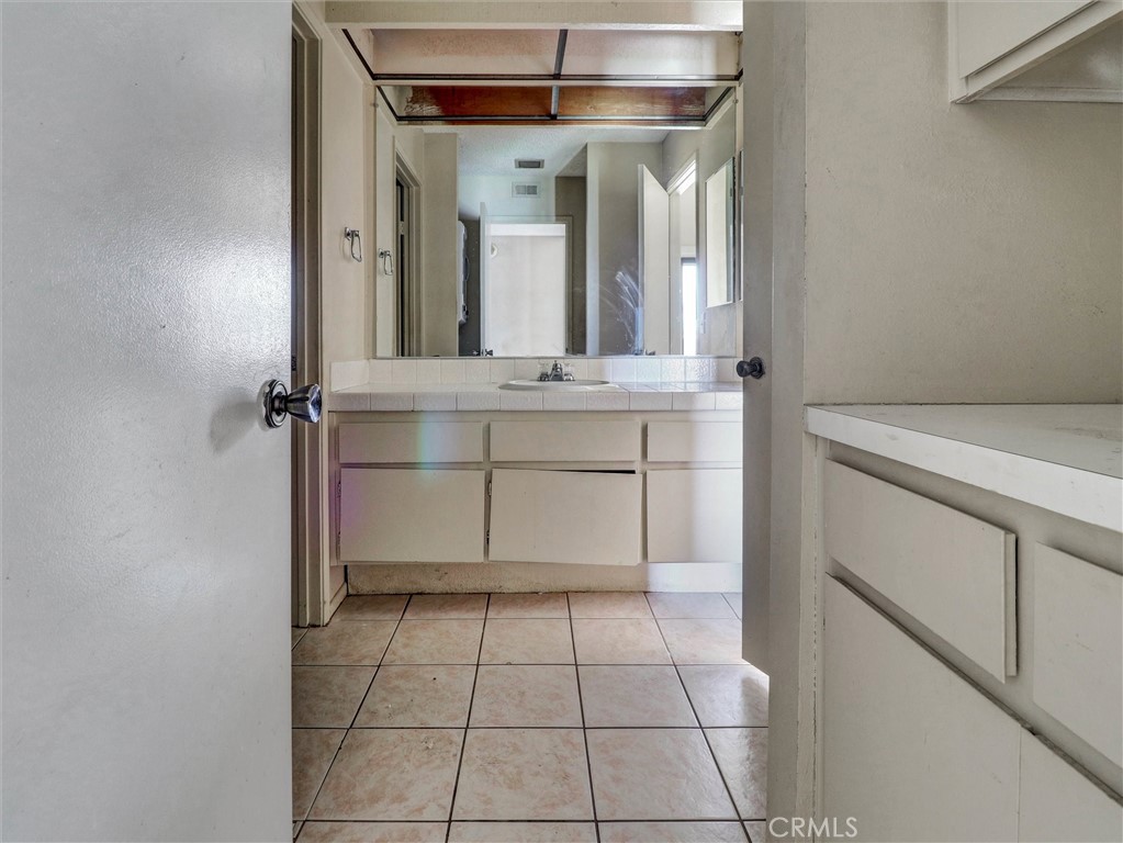47395 Monroe 120 Property Photo 14
