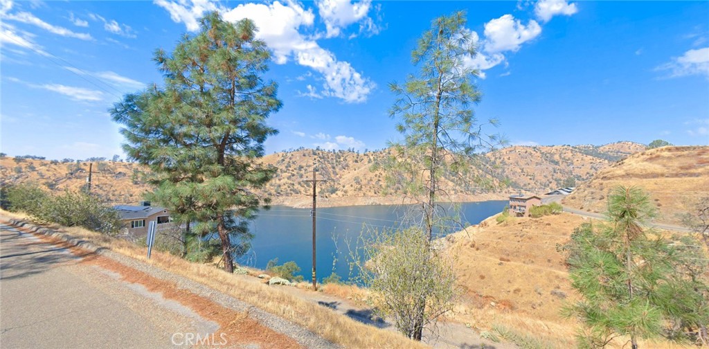 28075 Sky Harbour Road Property Photo 2