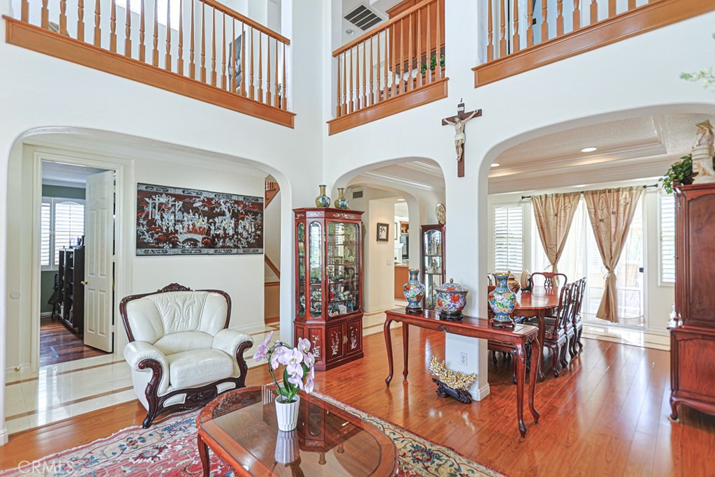 23005 Stoneridge Property Photo 4