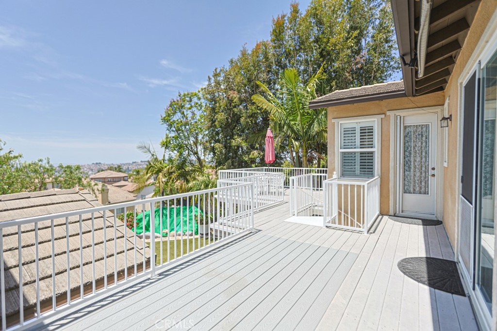 23005 Stoneridge Property Photo 48