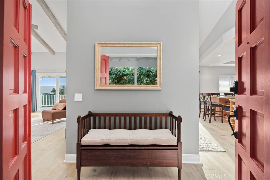 775 Old Oak Ridge Property Photo 5