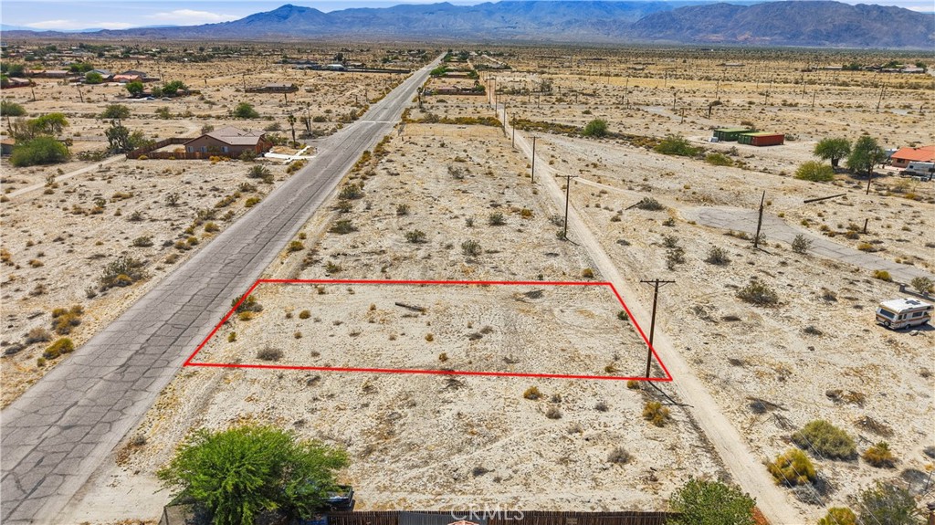 1362 Bering Boulevard Property Photo 10