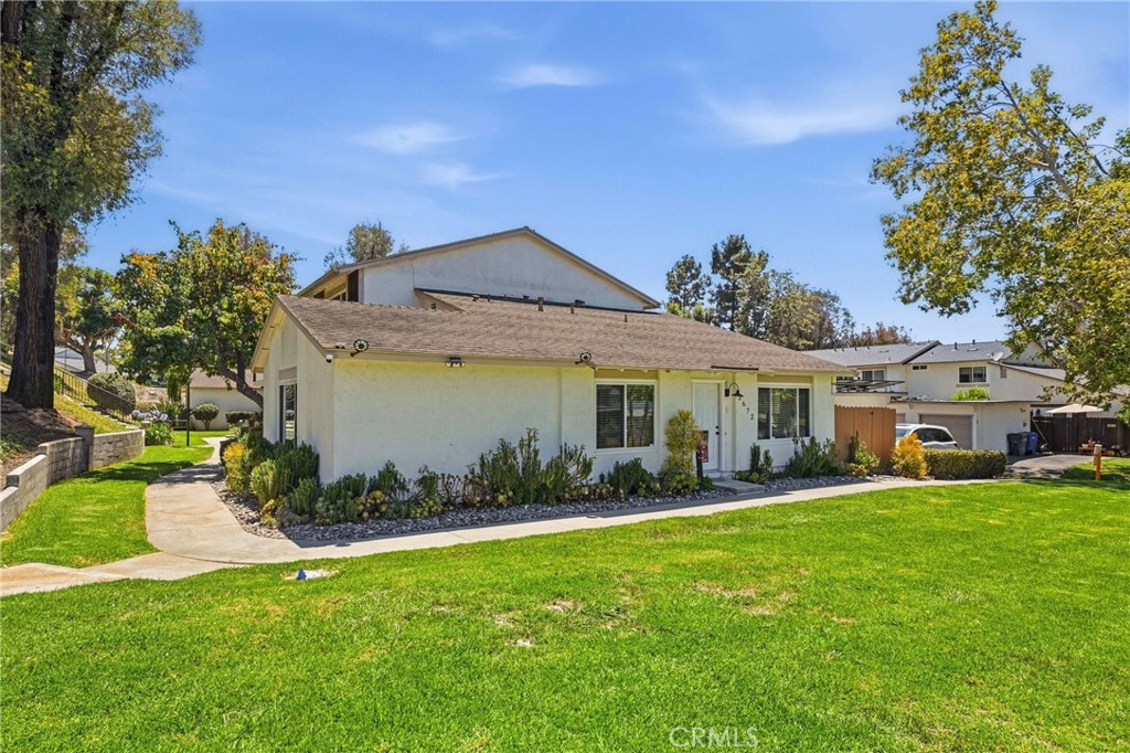 3672 Harbor View Way Property Photo 3