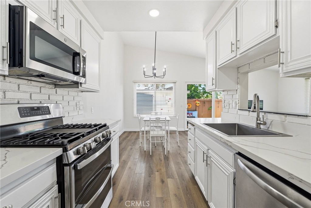 3672 Harbor View Way Property Photo 14