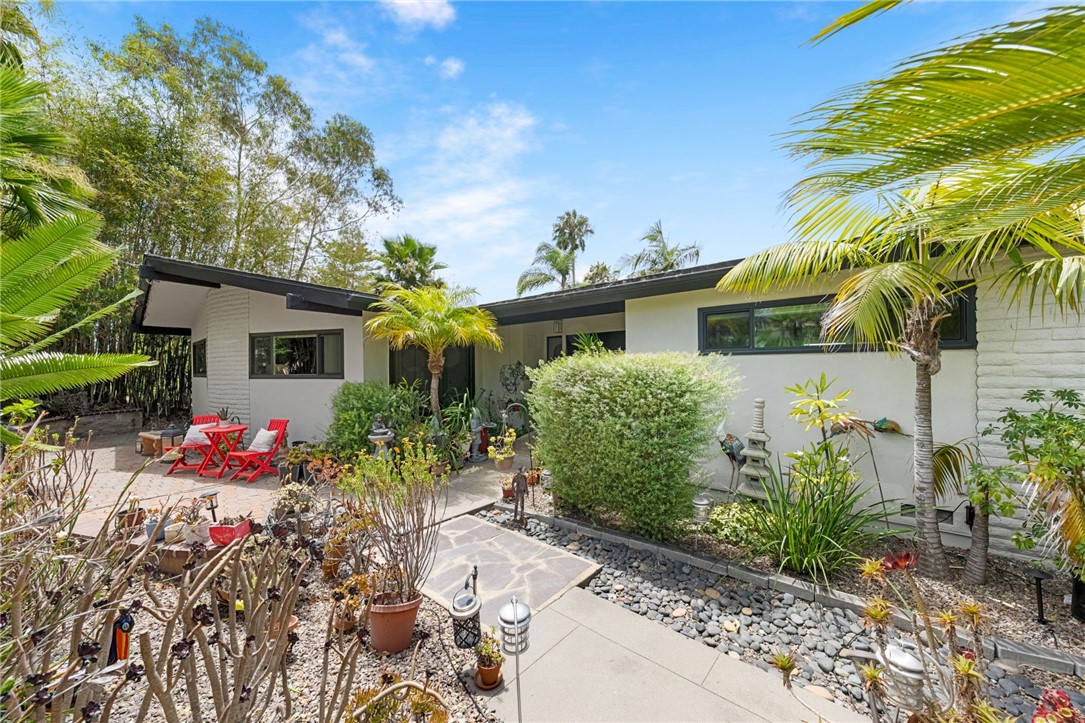 1773 Ivy Property Photo 8