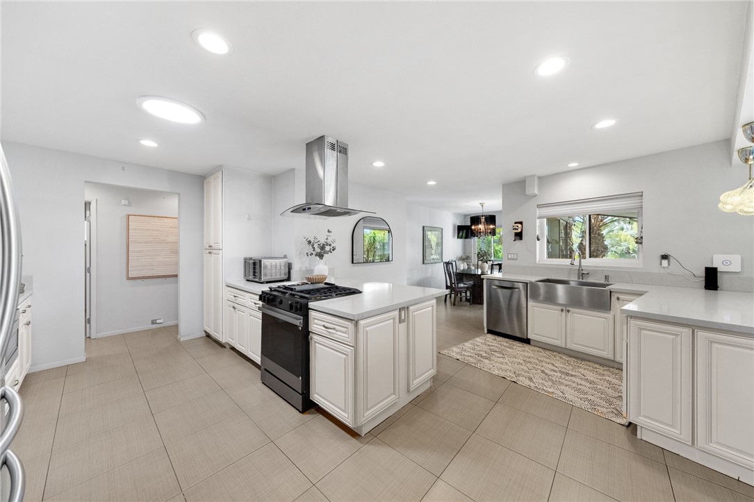 1773 Ivy Property Photo 25