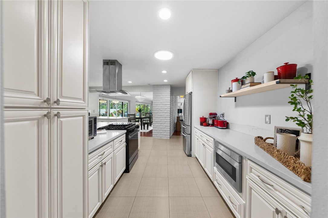 1773 Ivy Property Photo 28