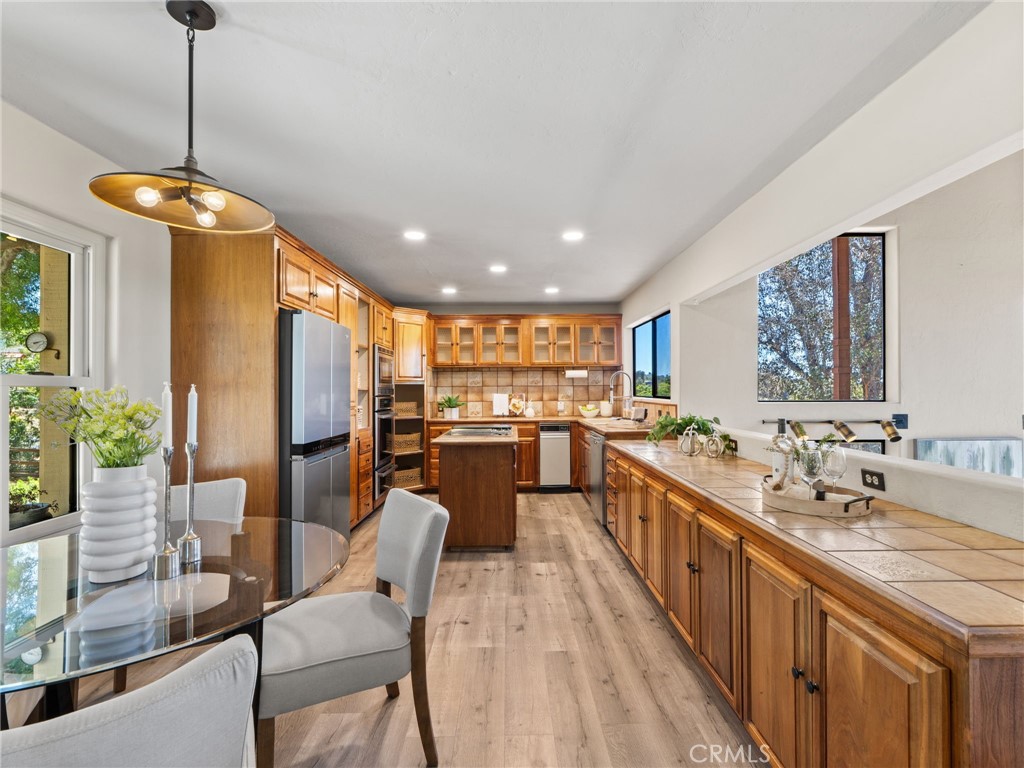 2248 Mil Sorpresas Property Photo 14