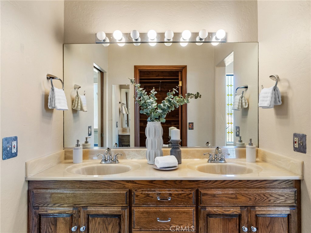 2248 Mil Sorpresas Property Photo 28