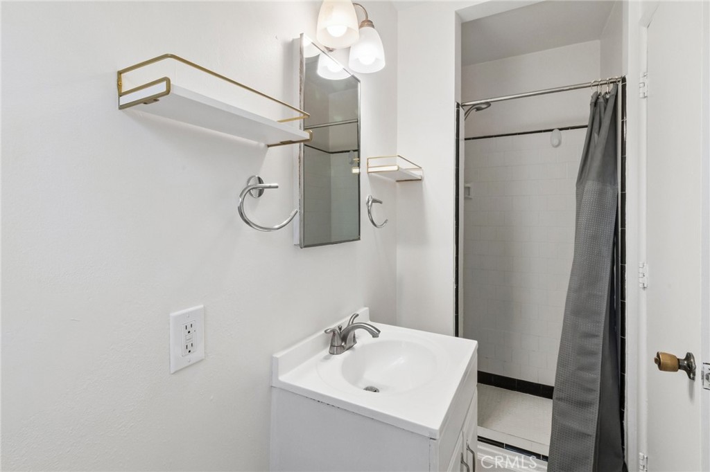 639 Maria Property Photo 9