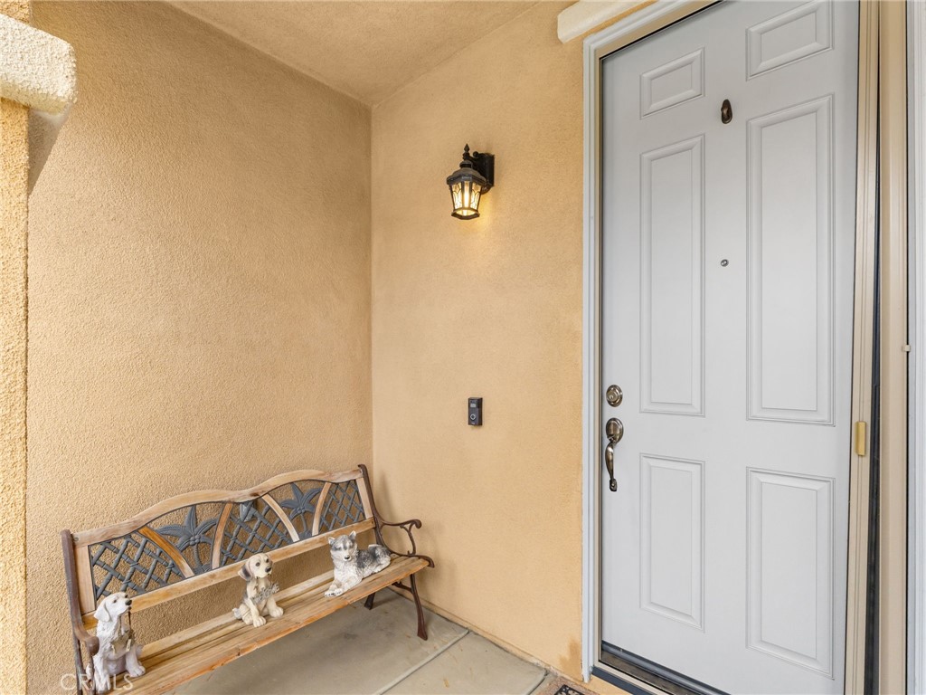 4106 Lake Circle Property Photo 6