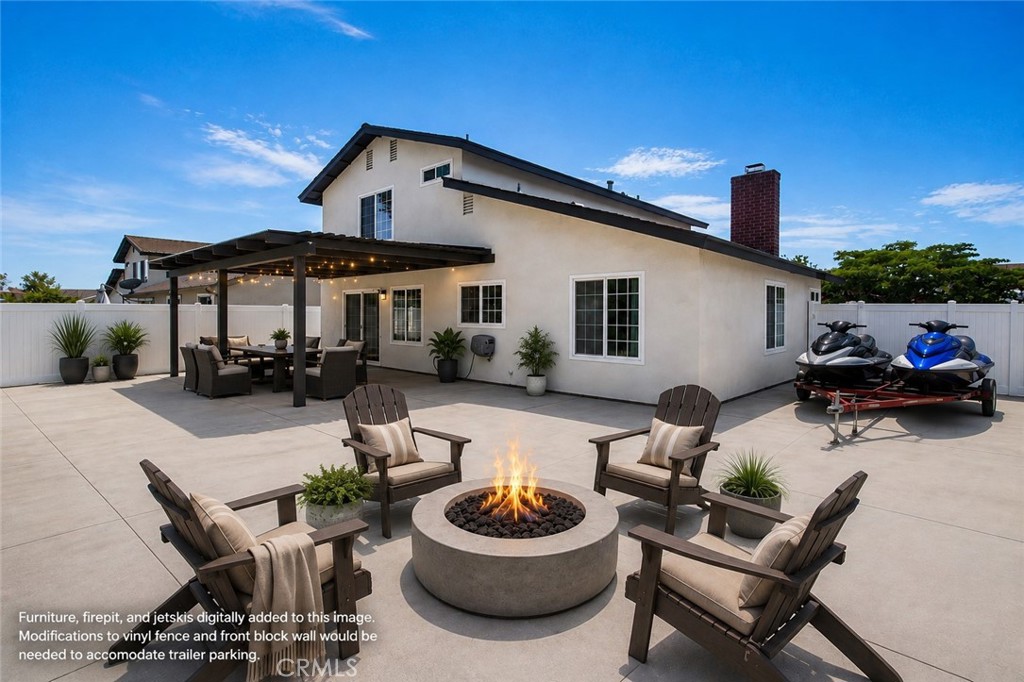 1810 Manzanita Court Property Photo 4