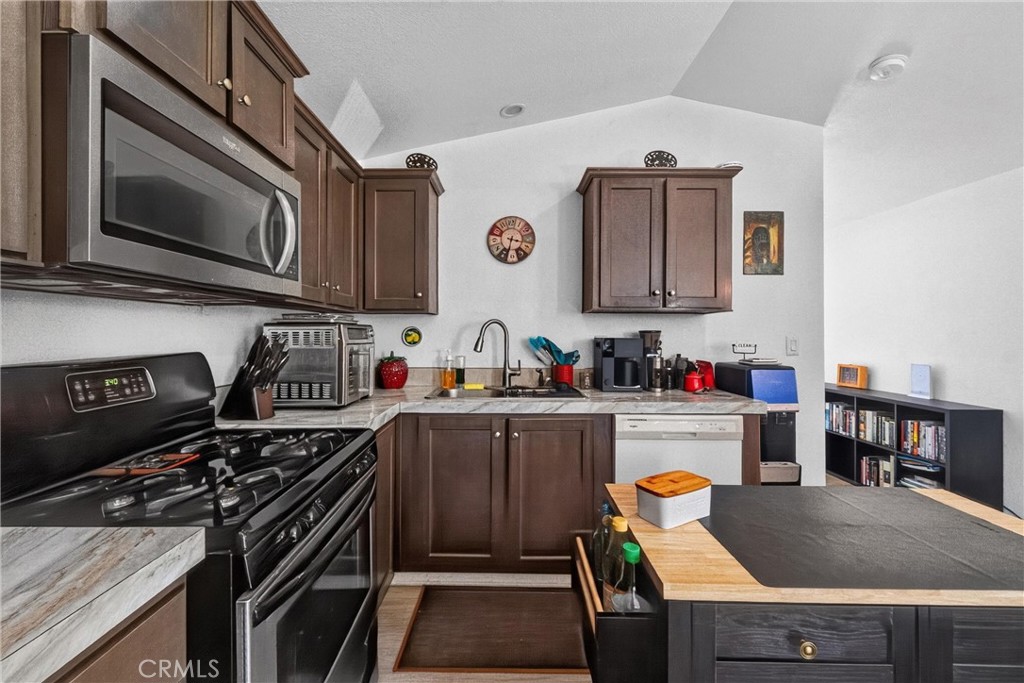 14925 Great Overland Stage Route A4 Property Photo 7