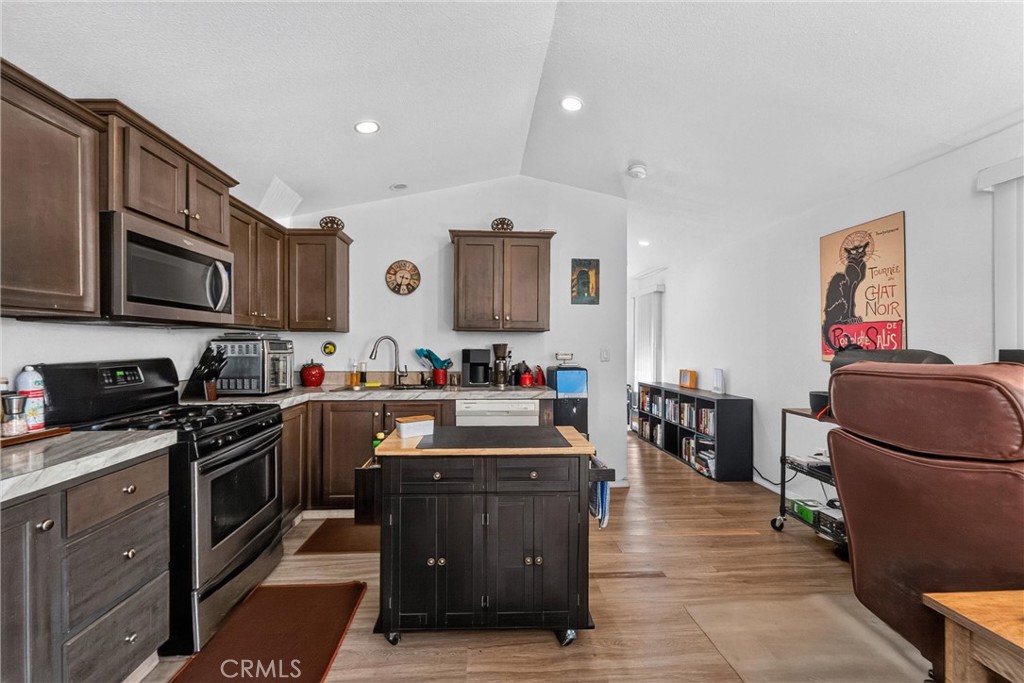 14925 Great Overland Stage Route A4 Property Photo 10