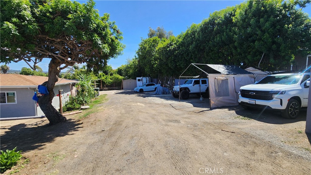 334 336 Arnel Avenue Property Photo 9