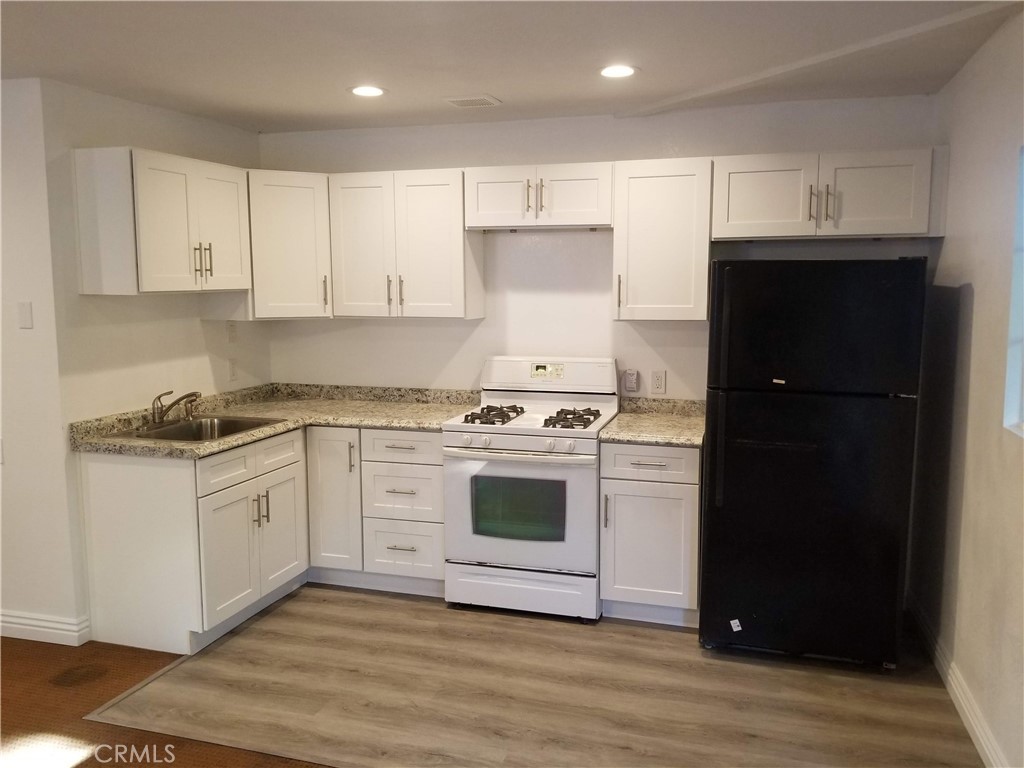334 336 Arnel Avenue Property Photo 12