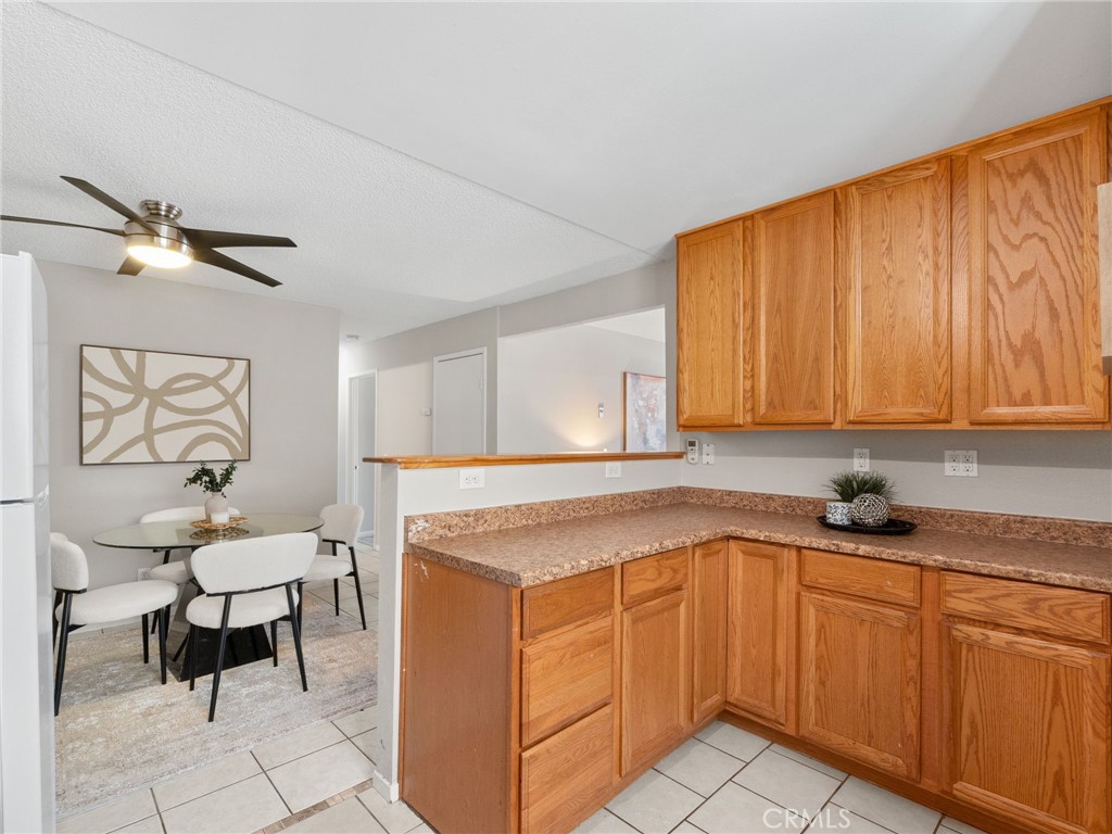 512 Sandalwood 1 Property Photo 2