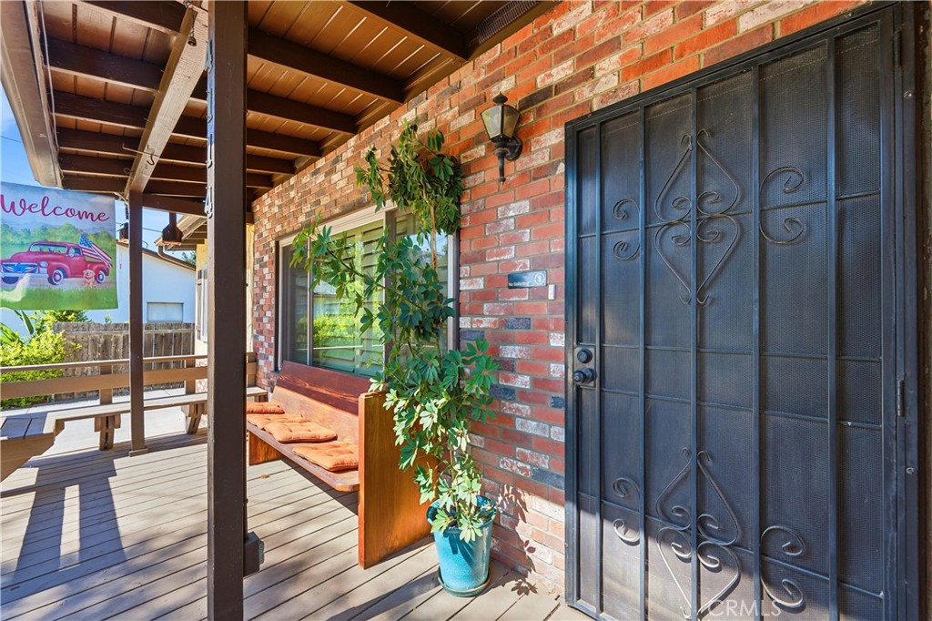 4114 Citradora Property Photo 3