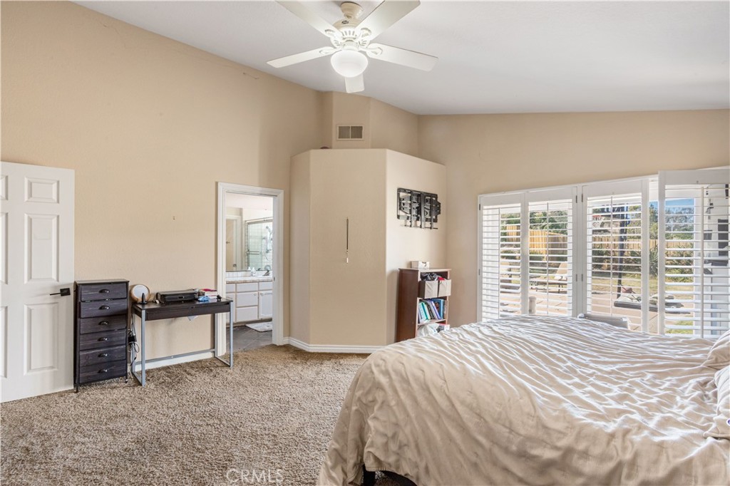 14433 Maplewood Property Photo 4