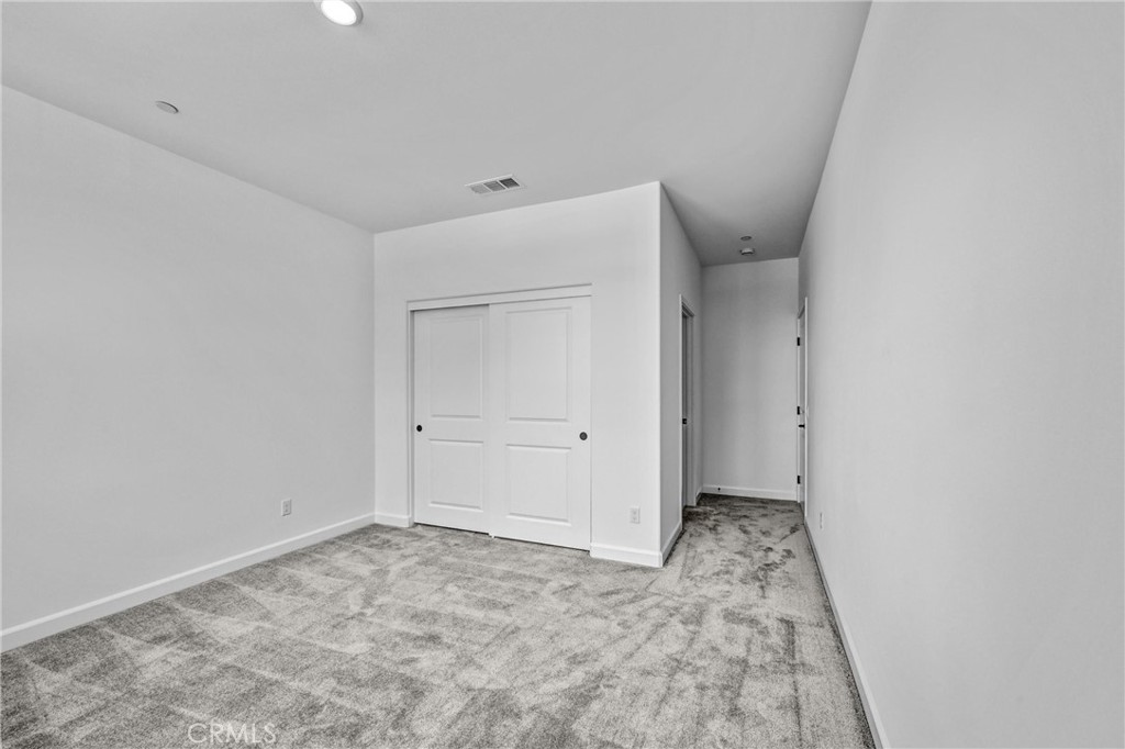 5538 Alethea Way Property Photo 7