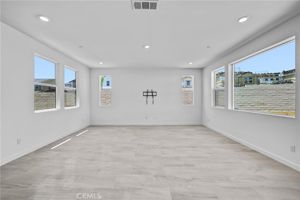 5538 Alethea Way Property Photo 12