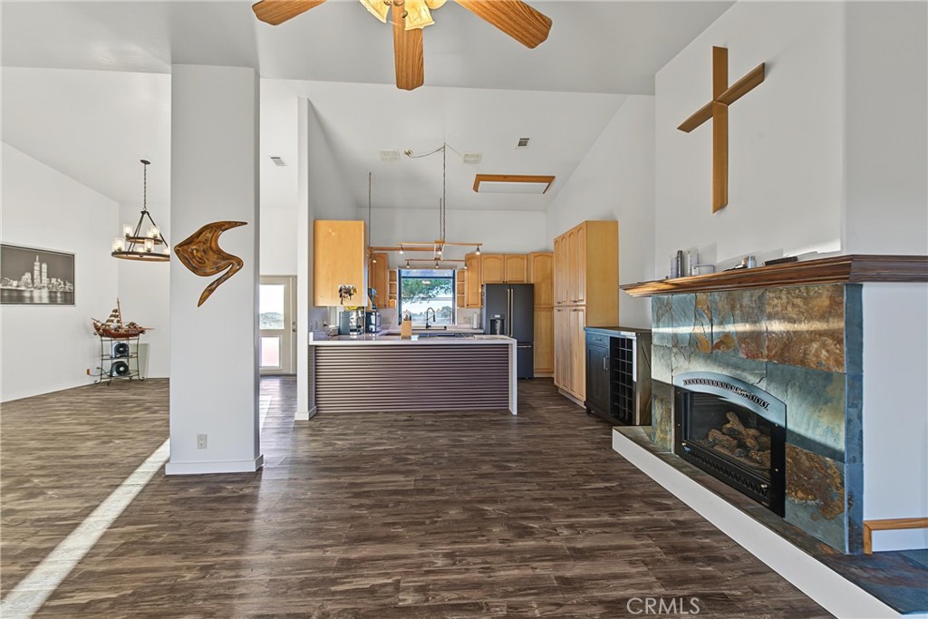 37626 Cruces Property Photo 15