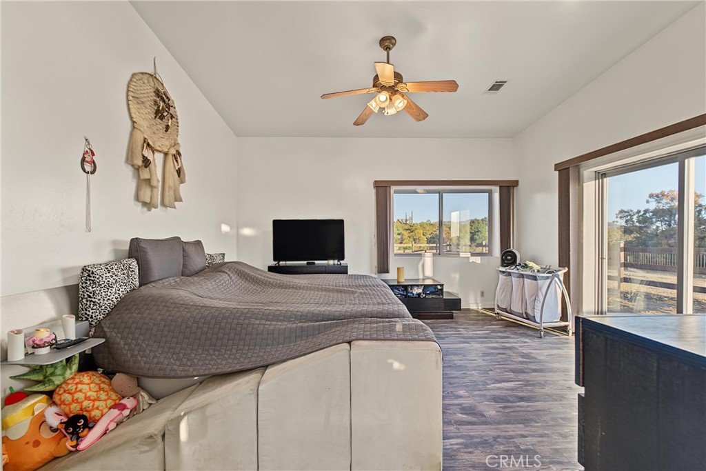37626 Cruces Property Photo 24