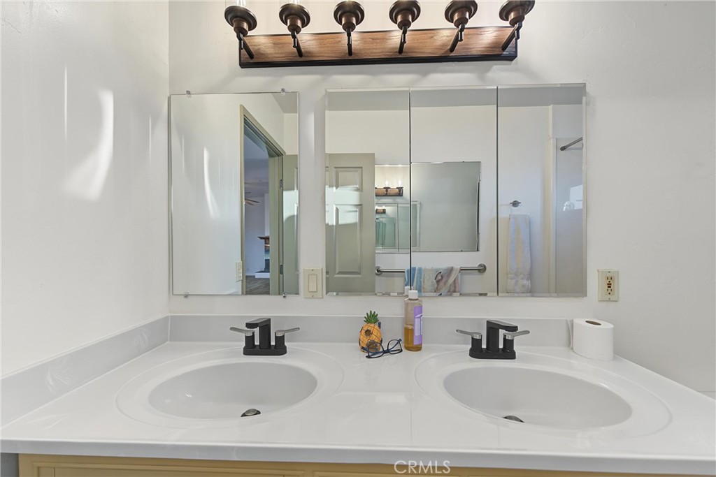 37626 Cruces Property Photo 27