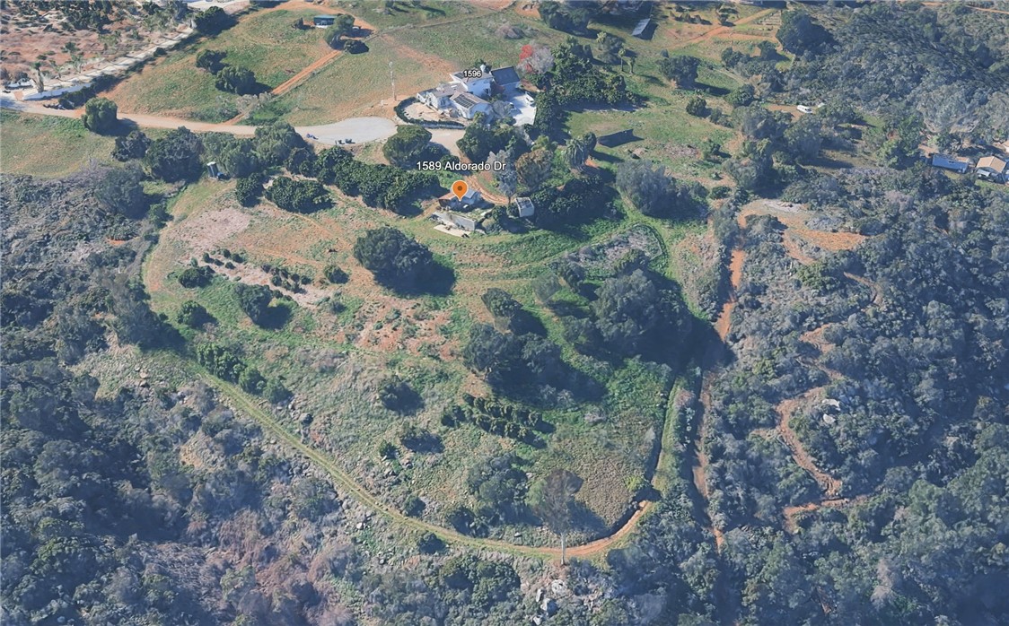 1589 Aldorado Property Photo 3