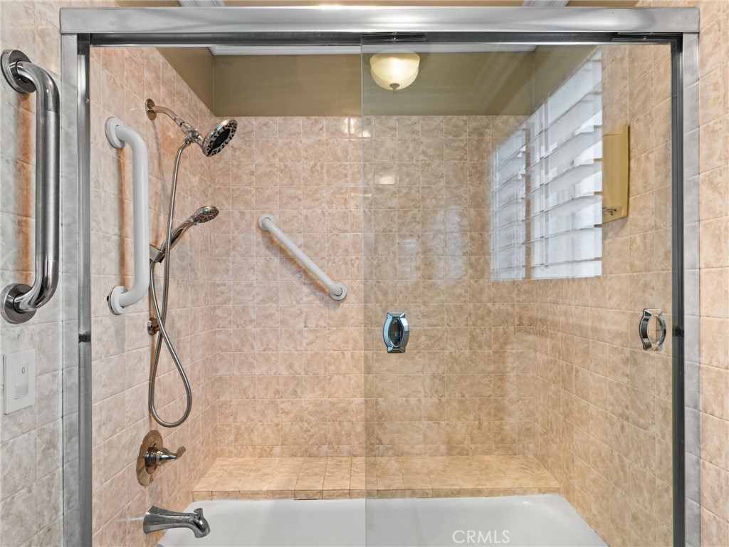 3514 Laketree Property Photo 33