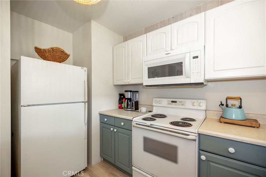 2576 Green Hills Property Photo 19