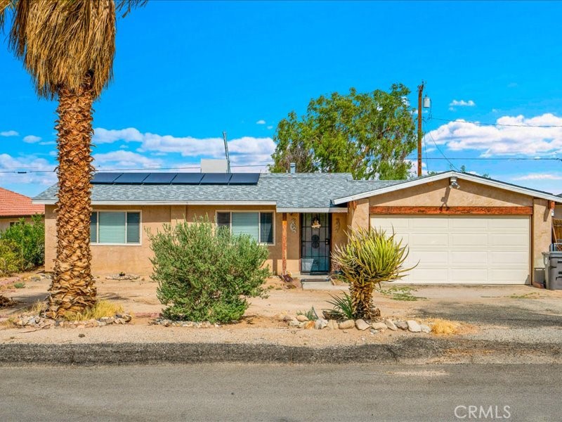 5567 Baileya Property Photo 2