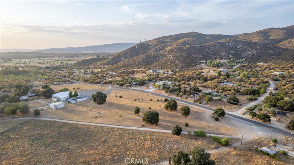 35202 Highway 79 Property Photo 9