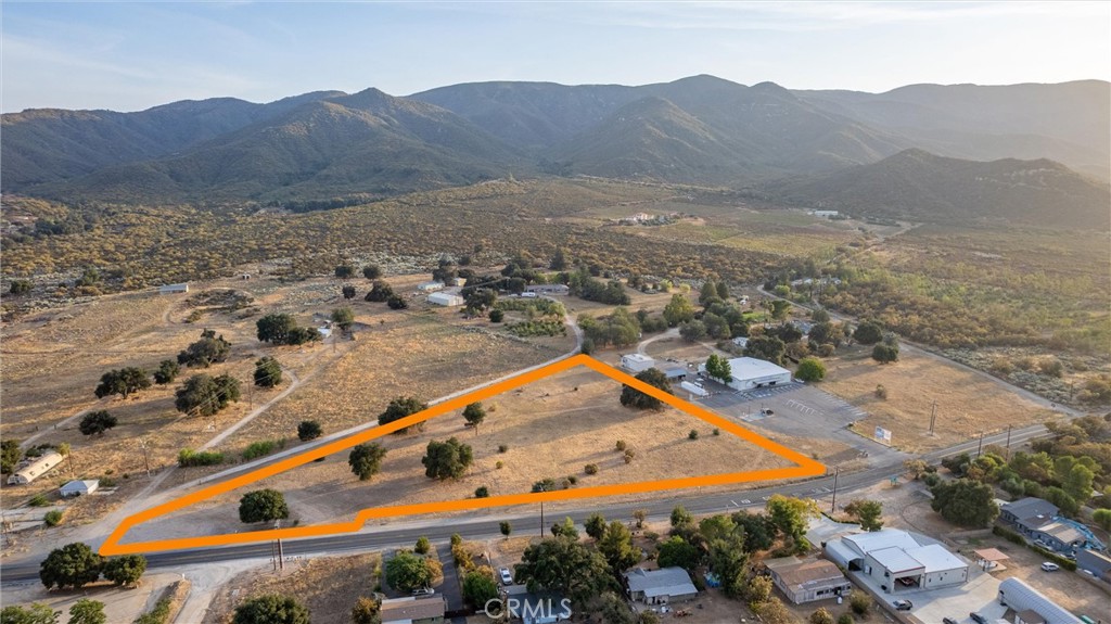35202 Highway 79 Property Photo 10