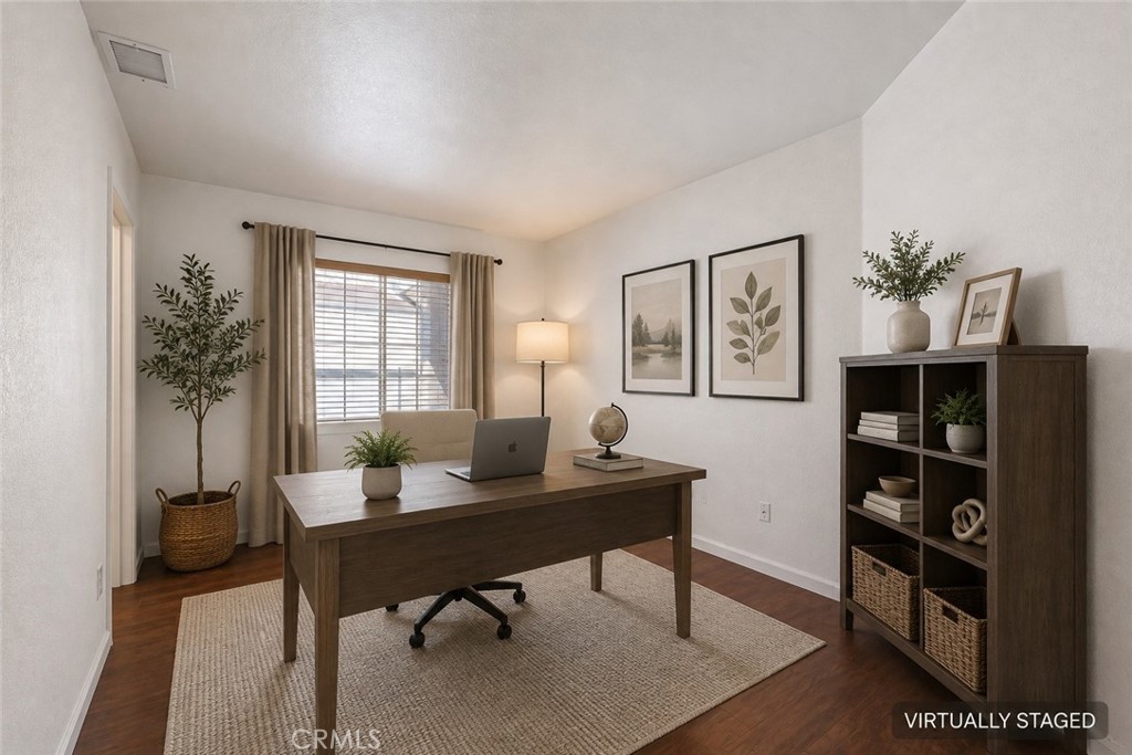 24181 Corte Cordoba Property Photo 5