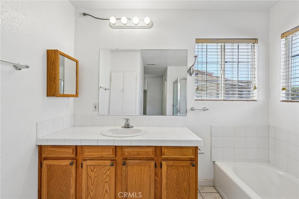 24181 Corte Cordoba Property Photo 28