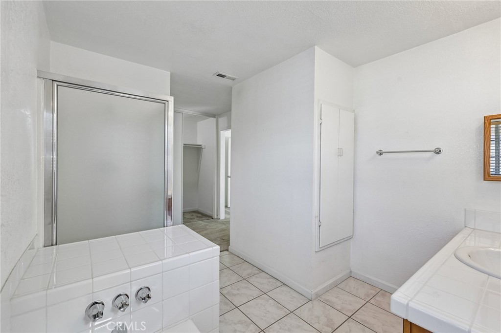 24181 Corte Cordoba Property Photo 29