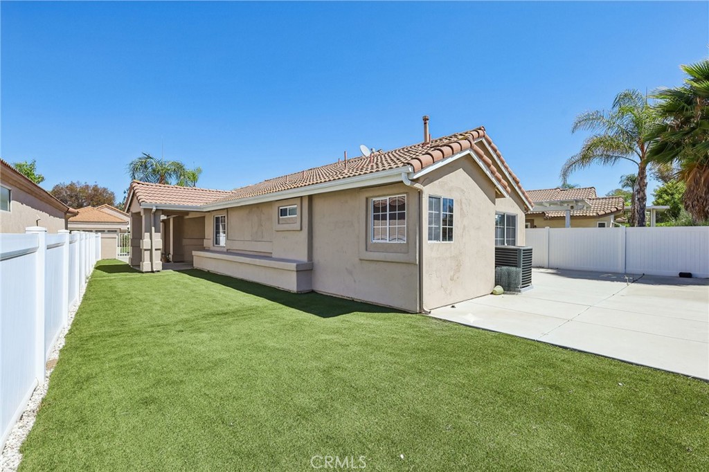24181 Corte Cordoba Property Photo 32