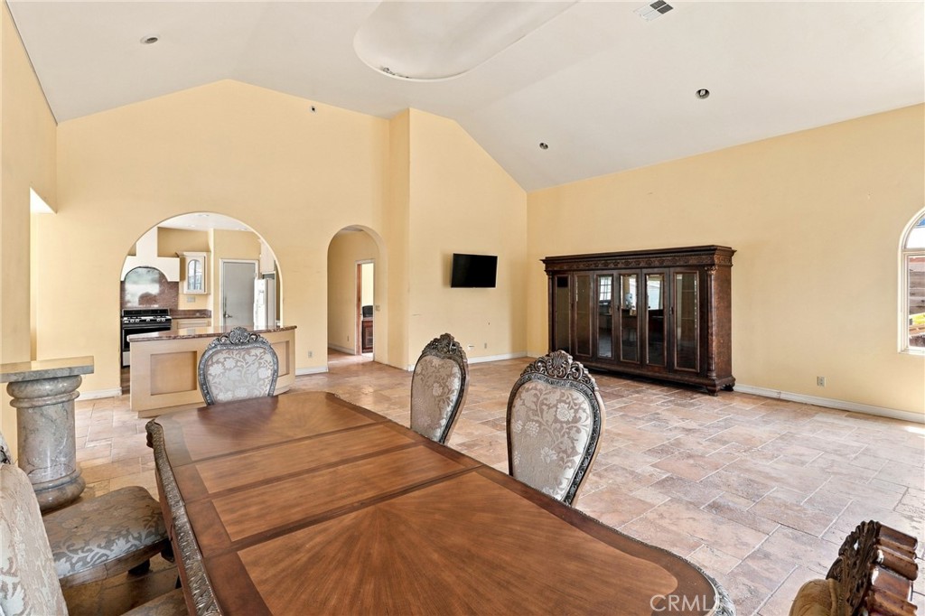 1354 Cornish Property Photo 6