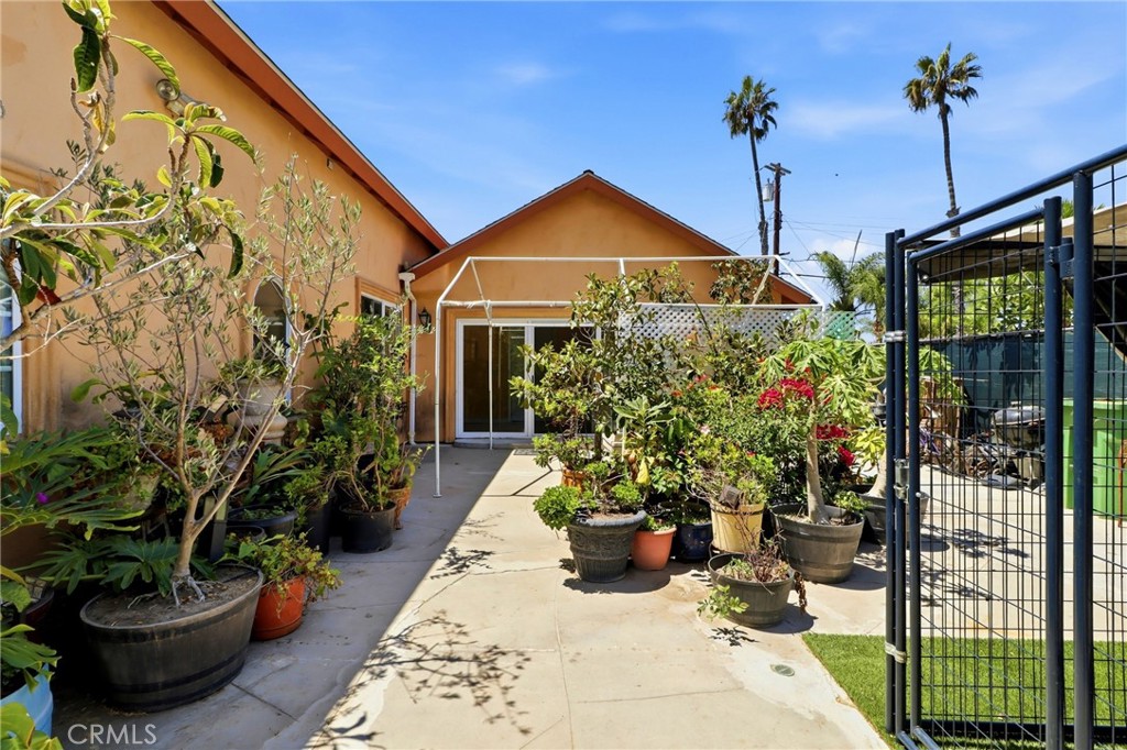 1354 Cornish Property Photo 24