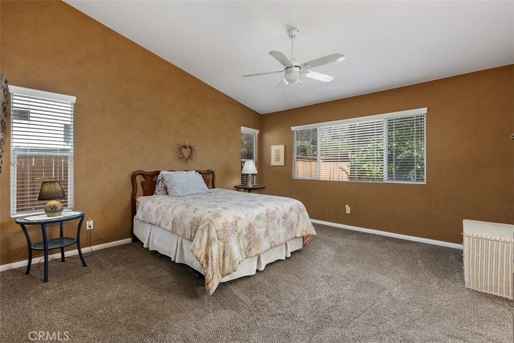 4933 Lake Shore Court Property Photo 23